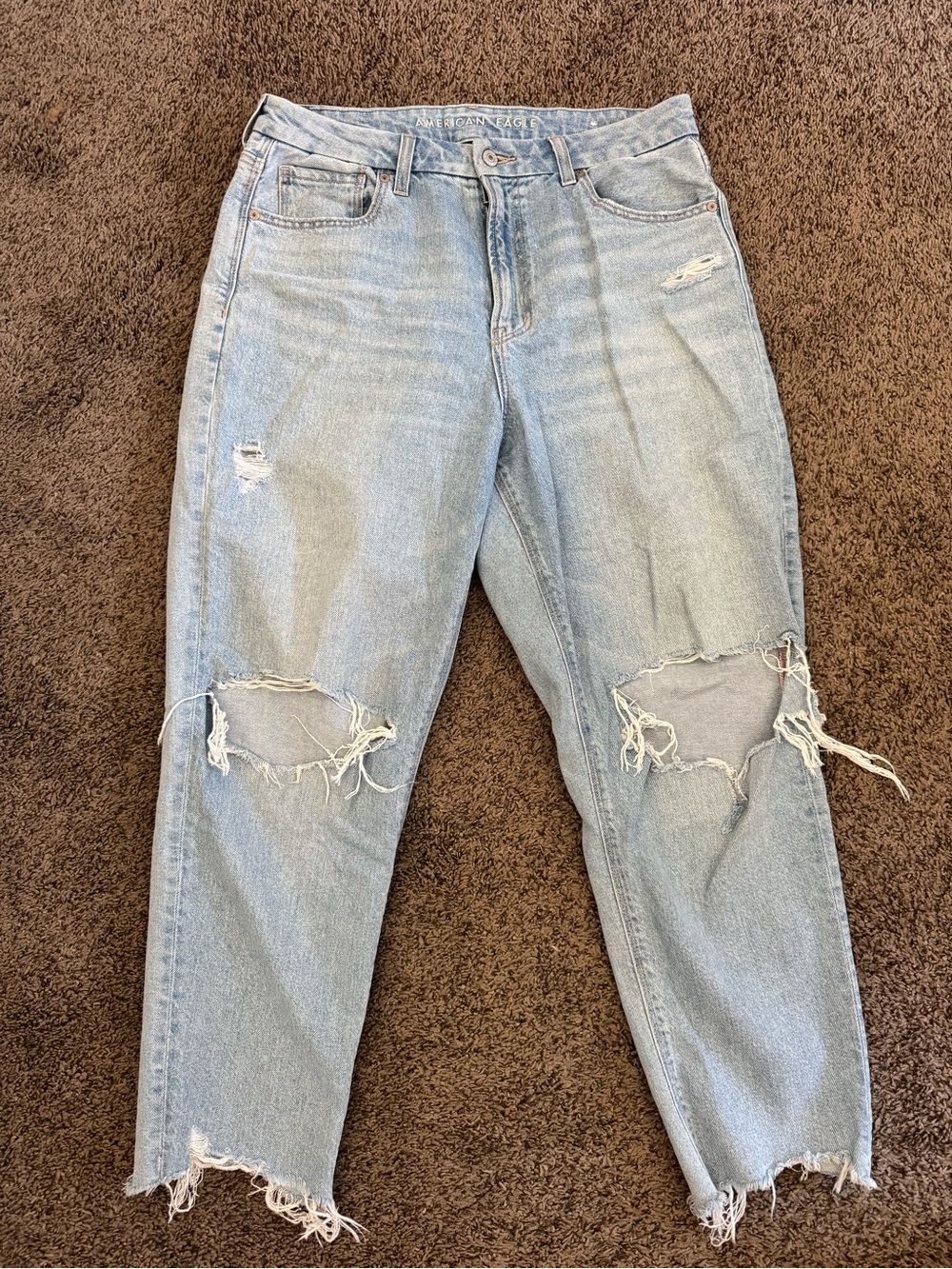 American Eagle Outfitters Light Wash Distressed Straight-Leg Jeans